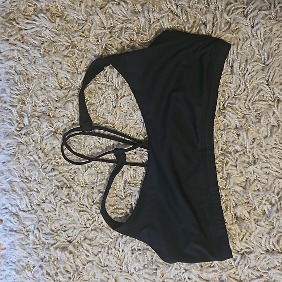 Laisla sports bra - Picture 1 of 3